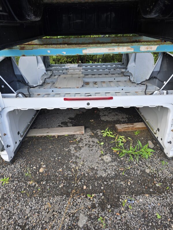 8 FT - CHEV DULY/ GMC 2500 - 2014 & Forward #AB2FAF46FB004B42-2 - Image 4