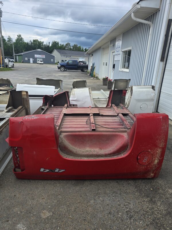 6FT - Chevy - 1500 - 2500 - 3500 - HD Short Truck Bed - Red.