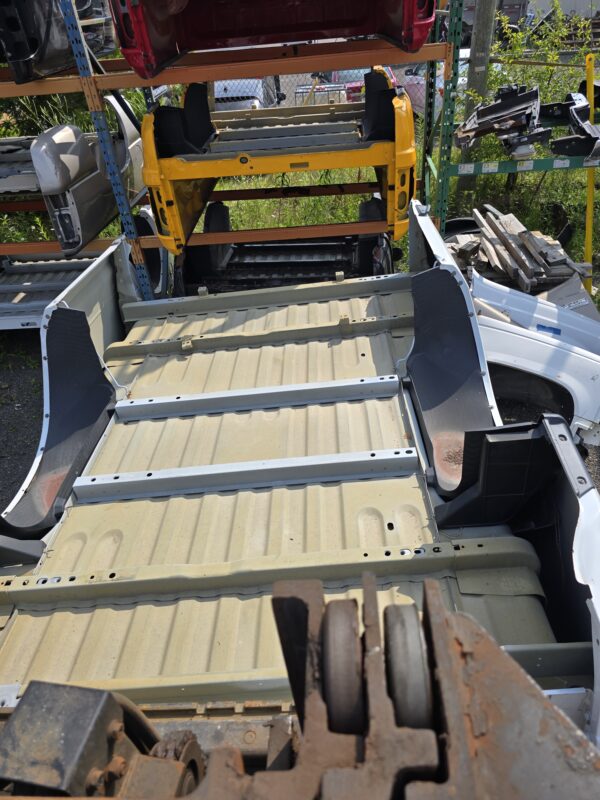 8FT - 09-18 Dodge Ram 1500 - Long Truck Bed - Image 2