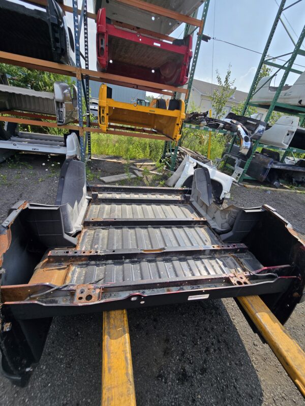5.5 FT Dodge Ram 1500 - 09-18 - Short Truck Bed - Image 2