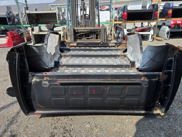 5.5 FT Dodge Ram 1500 - 09-18 - Short Truck Bed - Image 3