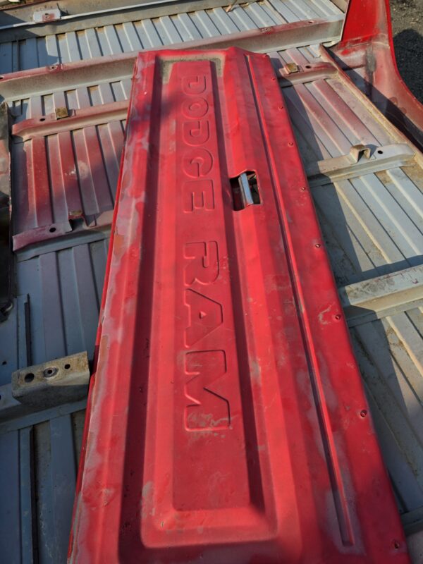 8ft - 81-93 - 1st Gen Dodge RAM 8ft - Truck Bed - Red. - Image 6