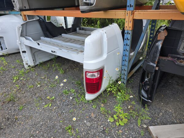 5.5FT - Dodge Ram 1500 - Short Truck Bed White - Image 2