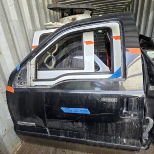 99-07 Ford Super Duty F250 - LH Side Drivers Front Door. #D113
